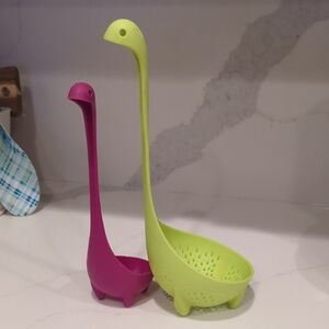 Dinosaur-Shaped Ladle and Strainer Set in Green and Purple